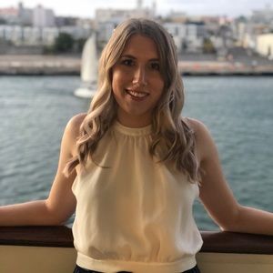 Meet your Posher, Jennifer